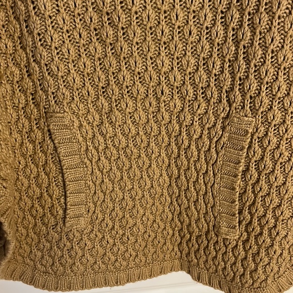 Massimo Dutti cable knit wool blend poncho size M - Picture 3 of 7